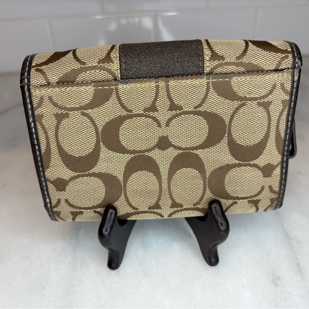 Coach Wallet Canvas brown & tan Signature Jacquard Logo Canvas Compact Wallet - Picture 2 of 10